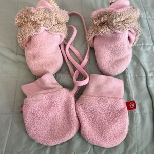 Zutano fleece booties and mitten set 12 months